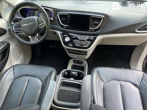 Chrysler Pacifica 2017 - фото 22