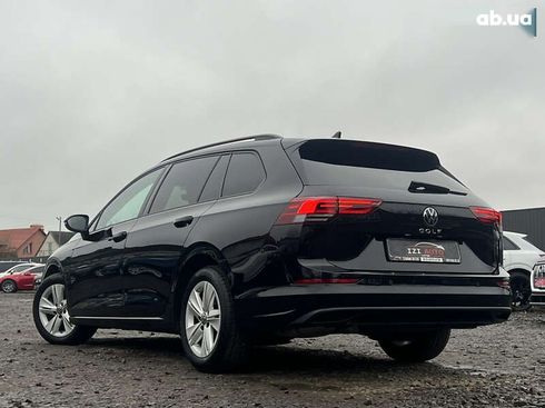 Volkswagen Golf 2022 - фото 6