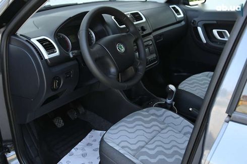 Skoda Fabia 2009 - фото 16