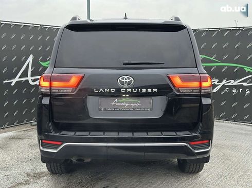 Toyota Land Cruiser 2021 - фото 4