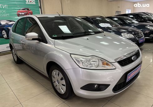Ford Focus 2008 серебристый - фото 4