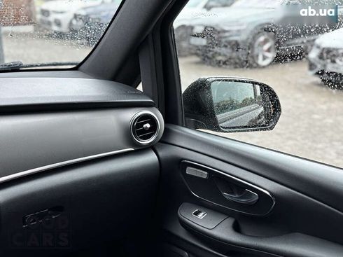 Mercedes-Benz V-Класс 2016 - фото 23