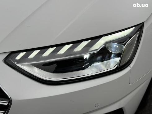 Audi A4 2023 белый - фото 12