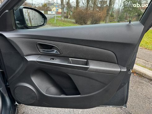 Chevrolet Cruze 2013 серый - фото 30