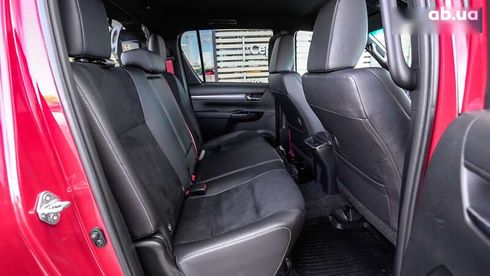 Toyota Hilux 2023 - фото 7