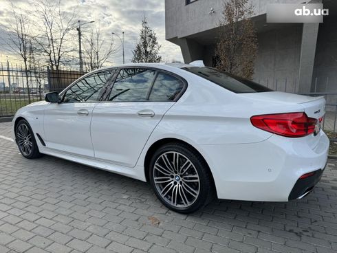 BMW 5 серия 2018 белый - фото 7