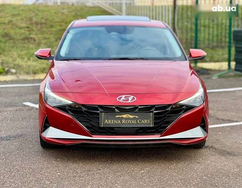 Hyundai Elantra 2022 - фото 8