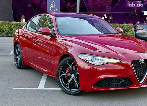 Alfa Romeo Giulia 2019 - фото 3