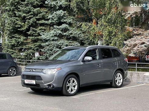 Mitsubishi Outlander 2013 - фото 8