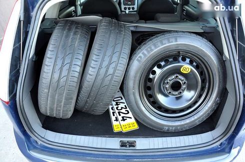 Ford Focus 2011 - фото 19