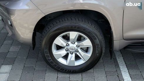 Toyota Land Cruiser Prado 2022 - фото 12
