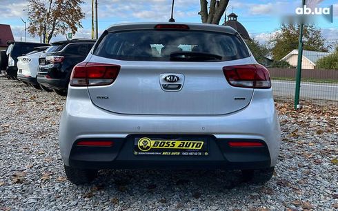 Kia Rio 2016 - фото 6