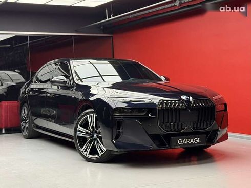 BMW 7 серия 2023 - фото 7
