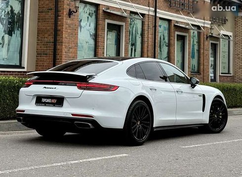 Porsche Panamera 2017 - фото 22