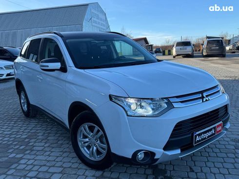 Mitsubishi Outlander 2014 белый - фото 11