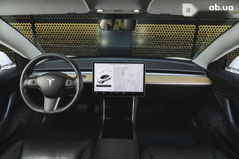 Tesla Model 3 2020 - фото 20