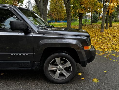 Jeep Patriot 2015 серый - фото 5