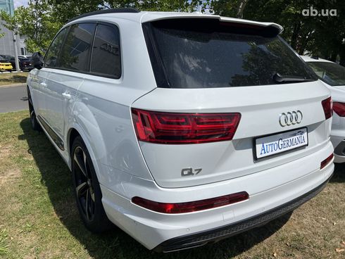 Audi Q7 2019 - фото 33