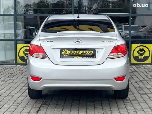 Hyundai Accent 2011 - фото 6