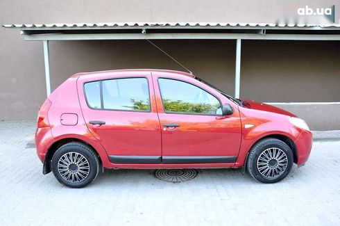 Dacia Sandero 2010 - фото 7