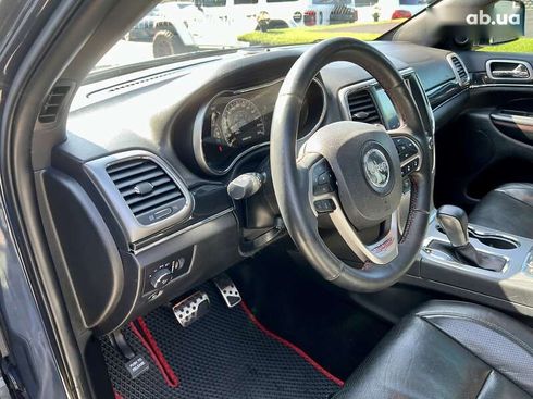 Jeep Grand Cherokee 2018 - фото 18