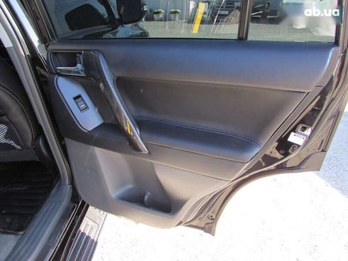Toyota Land Cruiser Prado 2011 - фото 16