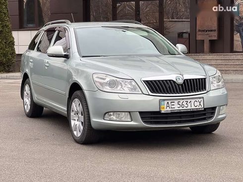 Skoda Octavia 2011 - фото 16