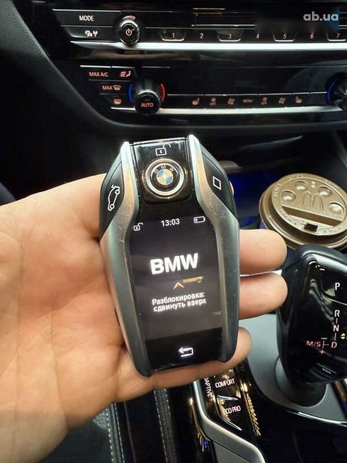 BMW 5 серия 2017 - фото 28