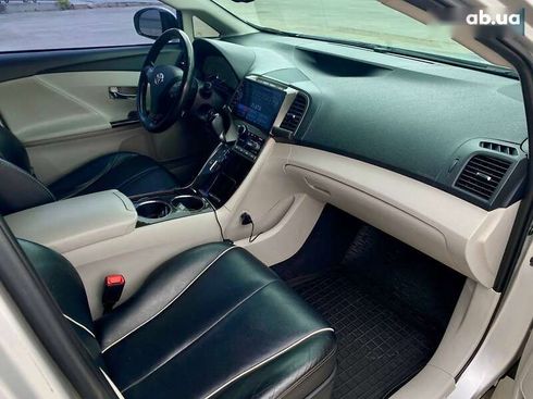 Toyota Venza 2010 - фото 21