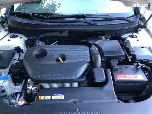 Hyundai Sonata 2017 - фото 16