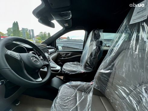 Mercedes-Benz V-Класс 2022 - фото 10