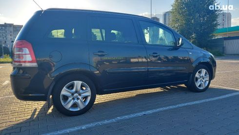 Opel Zafira 2012 черный - фото 7