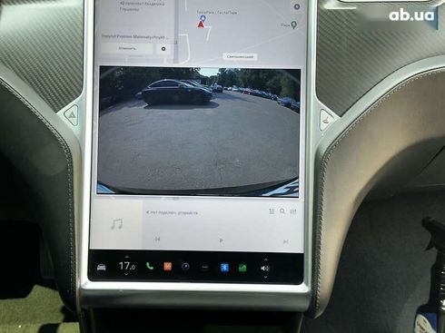 Tesla Model S 2017 - фото 22