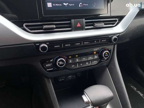 Kia Niro 2020 - фото 17