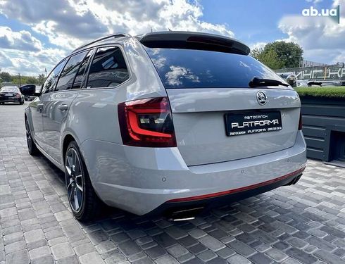 Skoda Octavia 2020 - фото 8