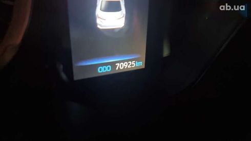 Toyota Corolla 2021 - фото 13