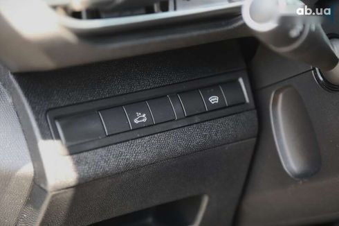 Peugeot 3008 2019 - фото 25
