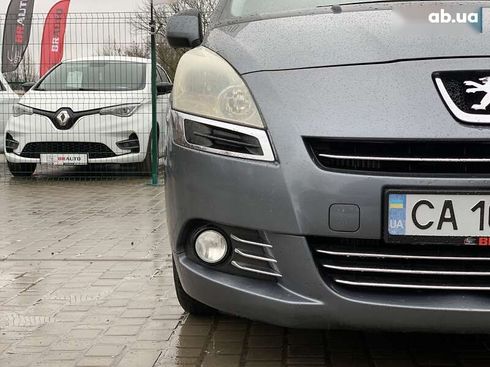 Peugeot 5008 2011 - фото 9
