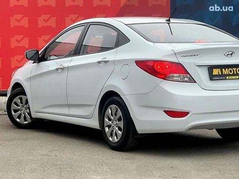 Hyundai Accent 2019 - фото 17