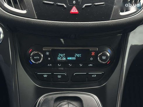 Ford Kuga 2013 - фото 27