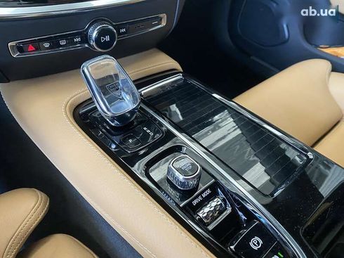 Volvo S60 2019 - фото 28