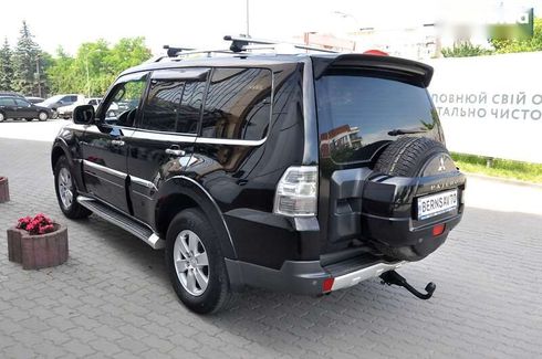 Mitsubishi Pajero Wagon 2008 - фото 10