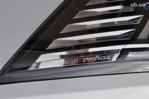 Renault Trafic 2021 - фото 17