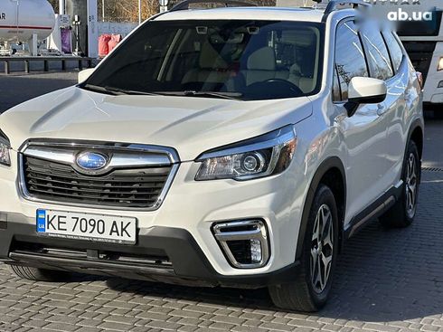 Subaru Forester 2020 - фото 4