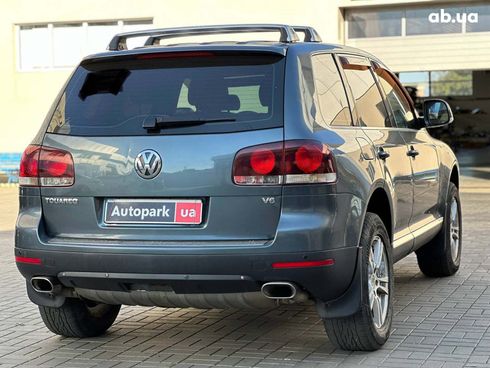 Volkswagen Touareg 2007 серый - фото 7