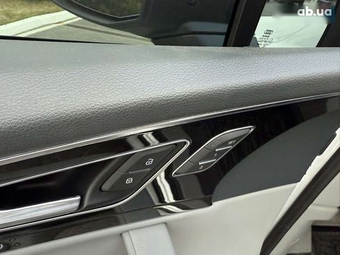 Audi Q7 2018 - фото 18