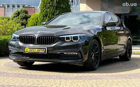 BMW 5 серия 2017 - фото 3