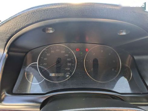 Toyota Land Cruiser 2004 - фото 13