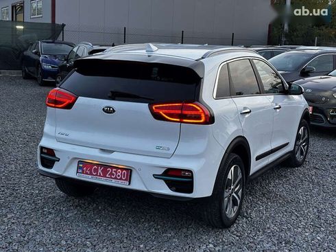 Kia Niro 2021 - фото 30