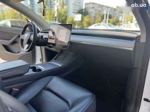 Tesla Model Y 2022 - фото 15